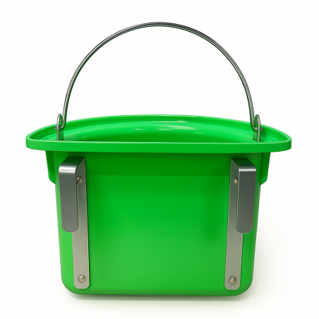 Plastic horse feeder with hangers and hooks, green 15 l